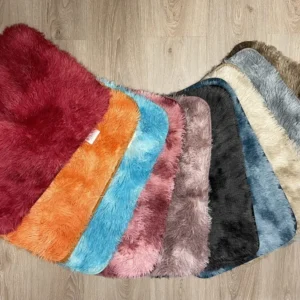ALFOMBRA  BAÑO  PIEDRAS Y PELO LISO